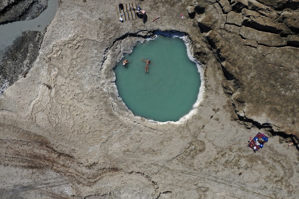 dead sea 3
